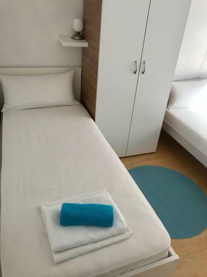 Delfin Apartments Crikvenica Zewnętrze zdjęcie